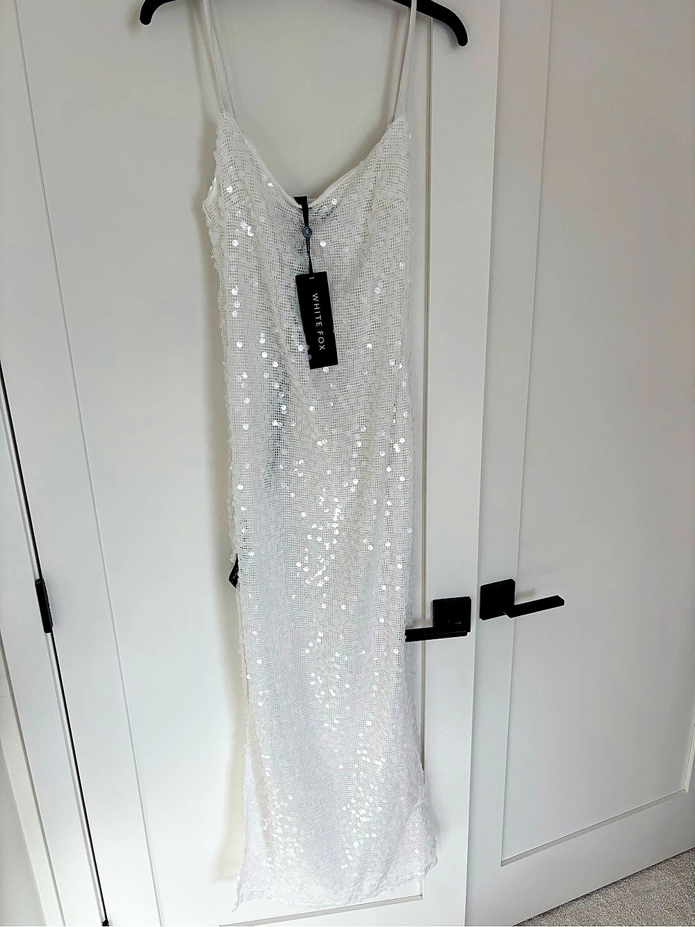 White Fox Summer Loving Maxi Dress Sequin Maxi Dress in White Size Medium NWT